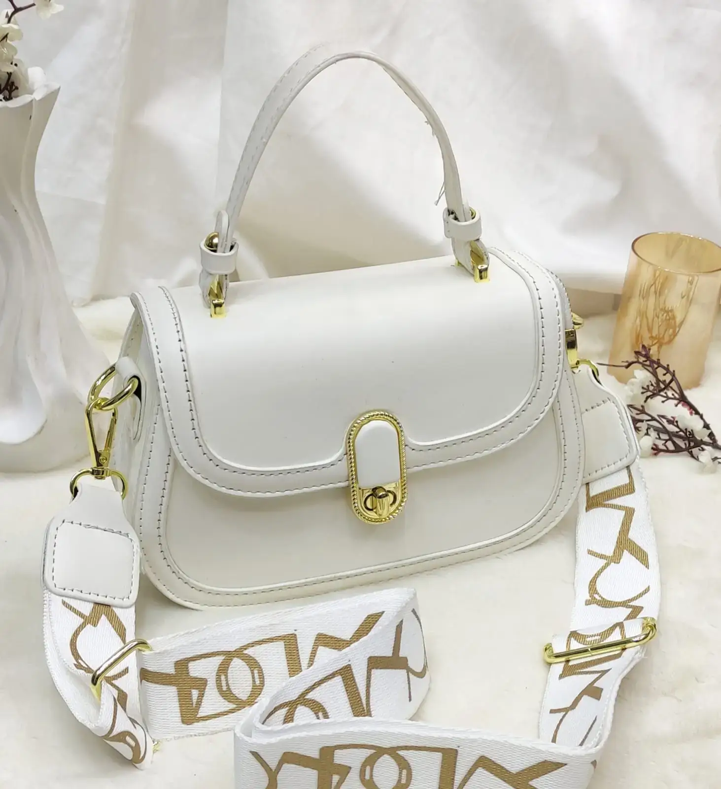 shoulder bags - imported handbag - bags in pakistan - elixir bags - stylo bags - white