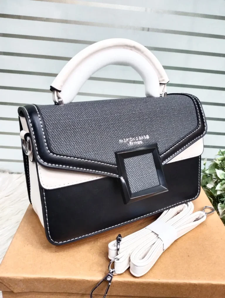 crossbody bag - imported handbag - pakistan - bags in pakistan - shoulder bag - black